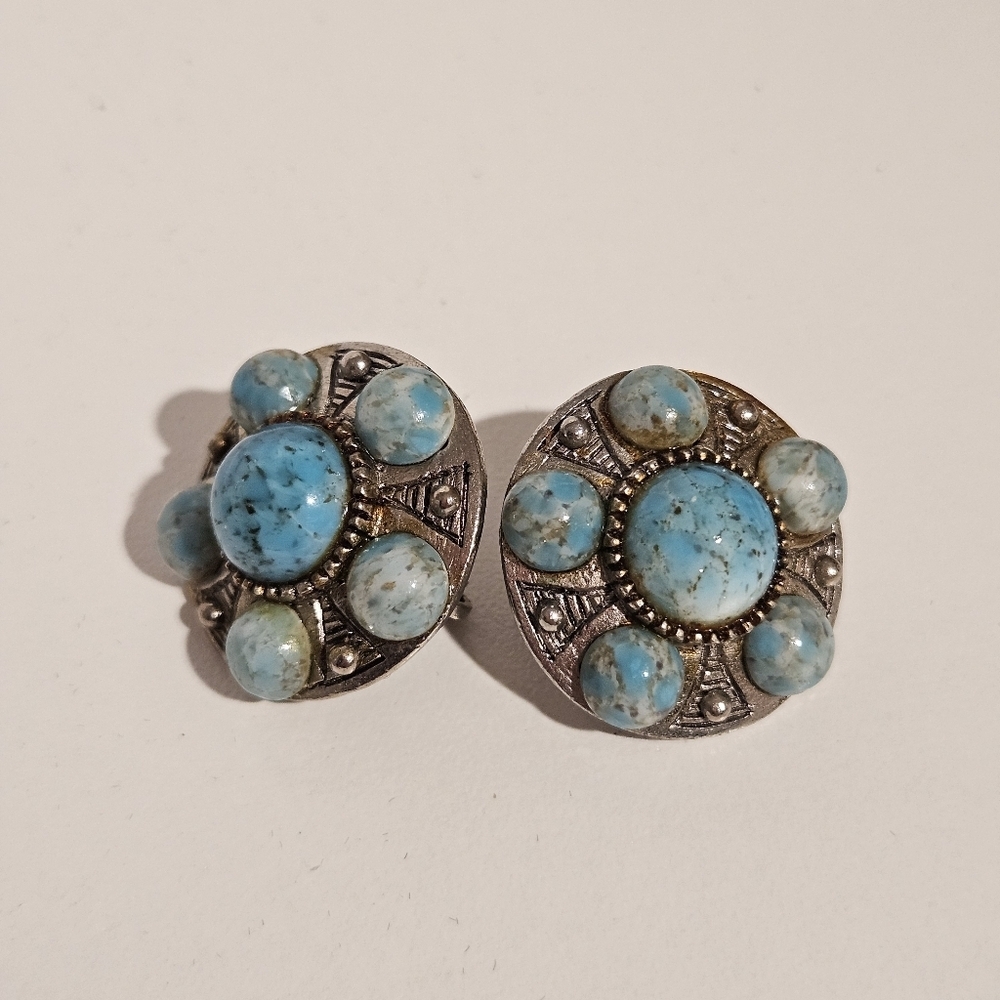 Richelieu Vintage Silver Turquoise Blue Filigree Earrings Screw Back Jewelry